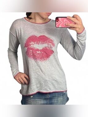 Orly Kiss Sweater